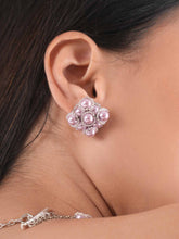 Kwan Lilac Studs